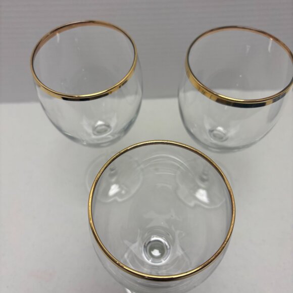 Luminarc France Wine Glasses With Gold Tone Rim Set/2 - 2122 - Picture 2 of 2